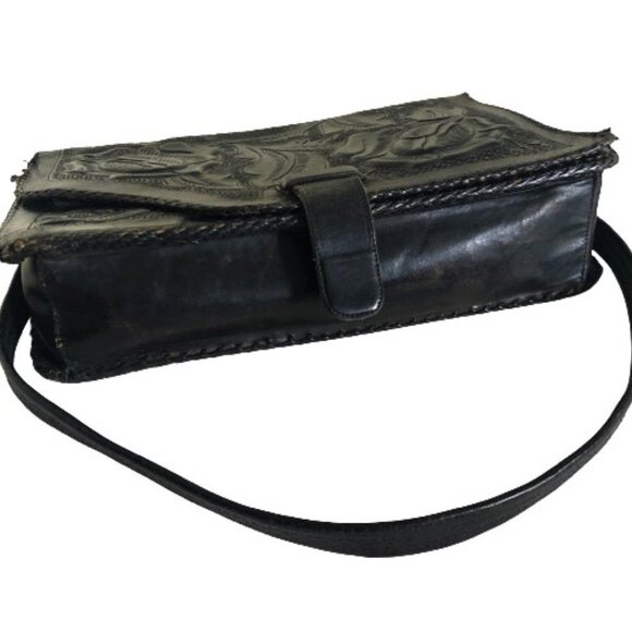 Vintage leather tooled shoulder bag purse - Picture 15 of 16